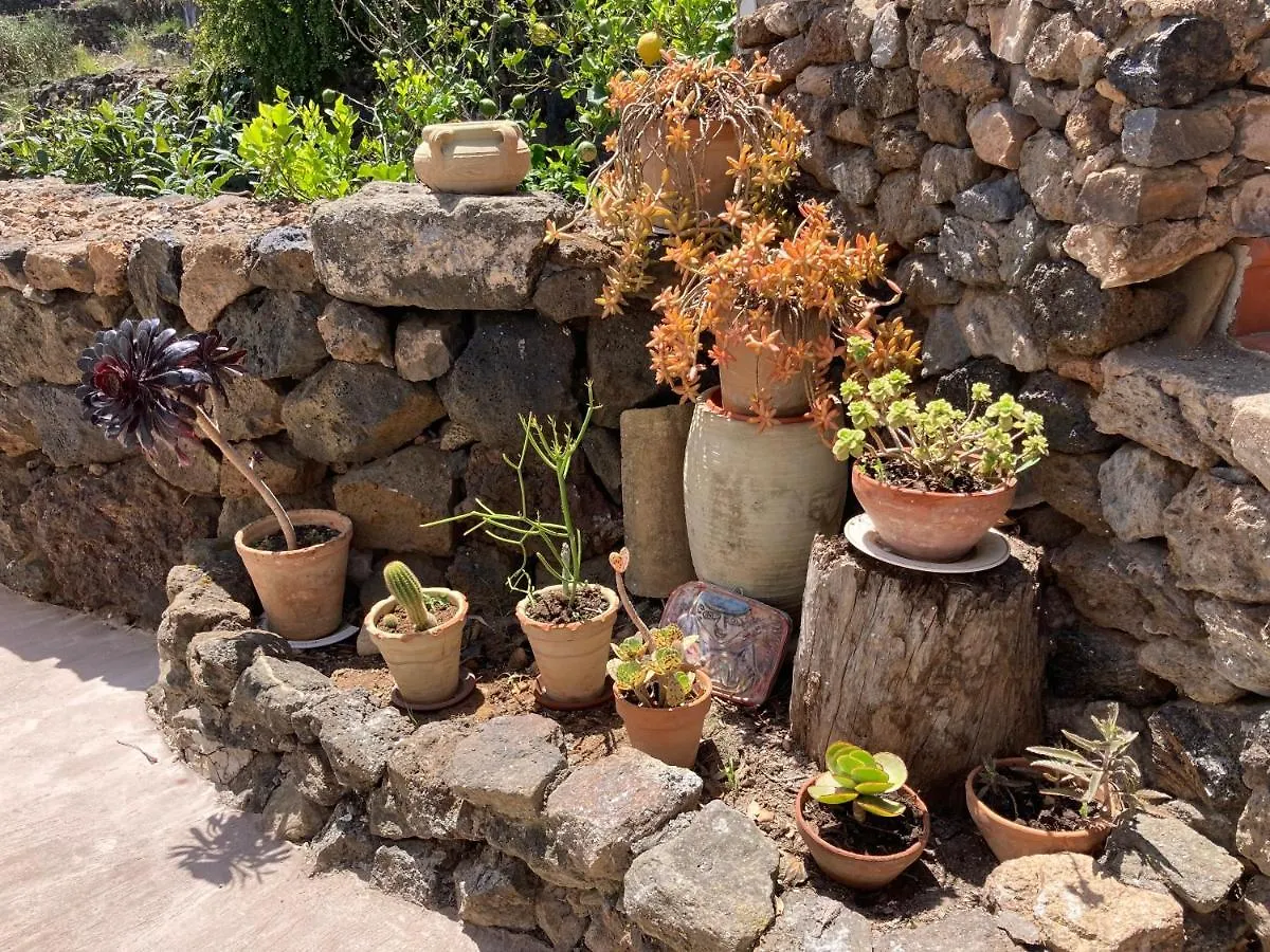Casetta Vistamare La Giuseppance Villa Pantelleria Island 0*,  Italy
