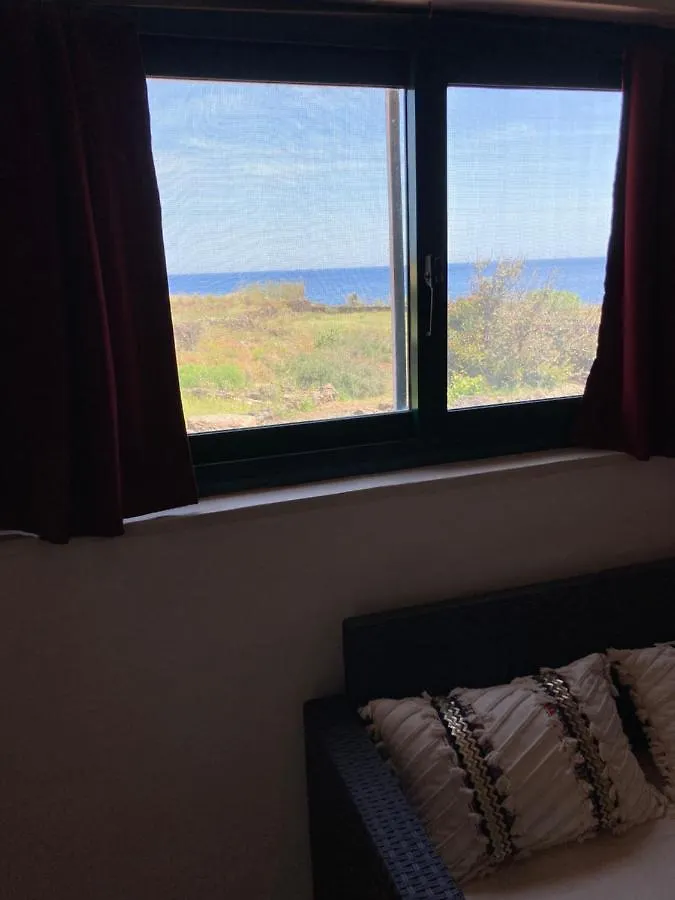 Casetta Vistamare La Giuseppance Villa Pantelleria Island Italy